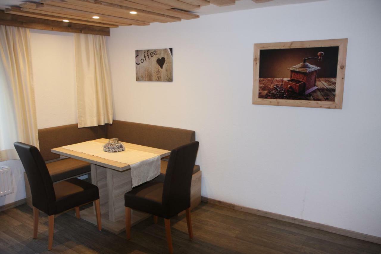 דירות קאונרטל Haus Eckhart מראה חיצוני תמונה