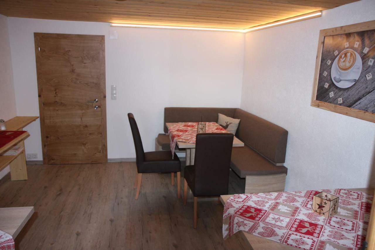 דירות קאונרטל Haus Eckhart מראה חיצוני תמונה